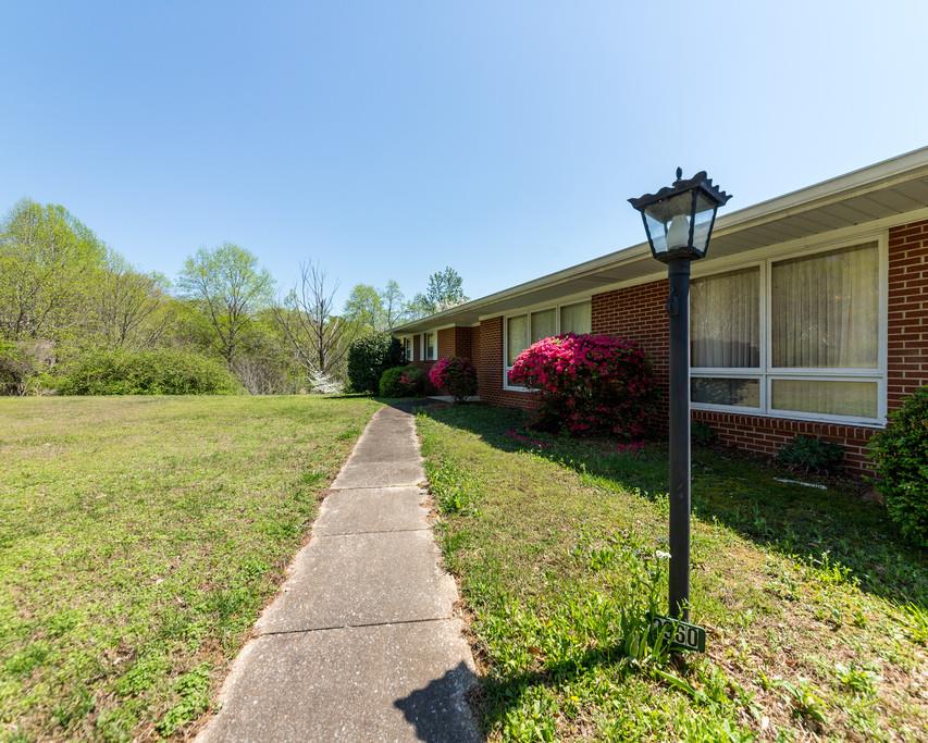 2960 Lewis Branch Road Tennessee Ridge, TN 37178 - Photo 2 of 24 a garden view with a seating space