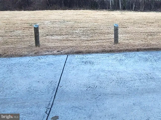 $2,100 | 934 Regina Drive, Baltimore, MD 21227