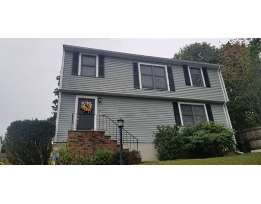 59 Maplewood Road Lynn, MA 01904 - Photo 3 of 15 Gallery Image 3