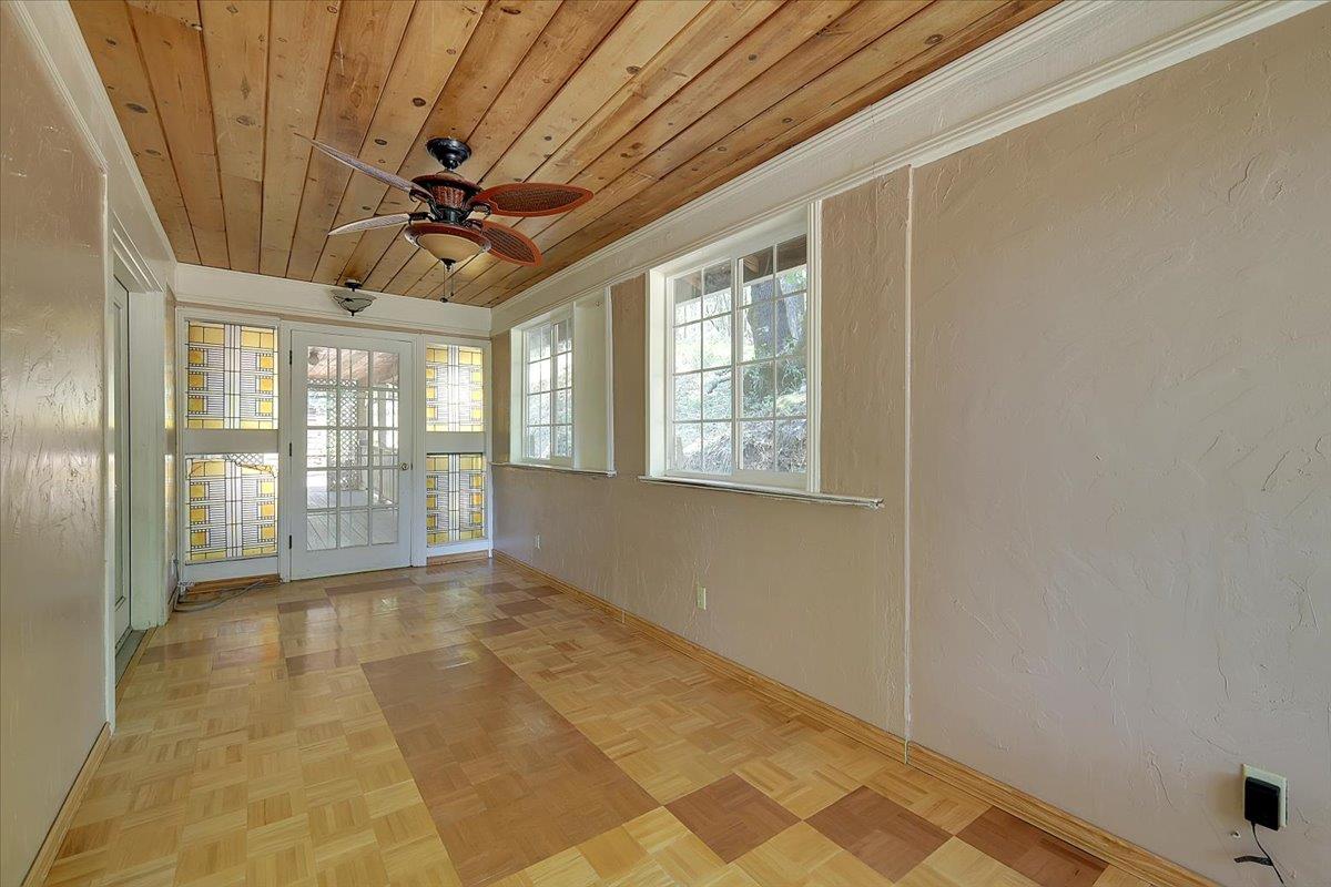 12986 South Mack Road Grass Valley, CA 95949 - Photo 34 of 81