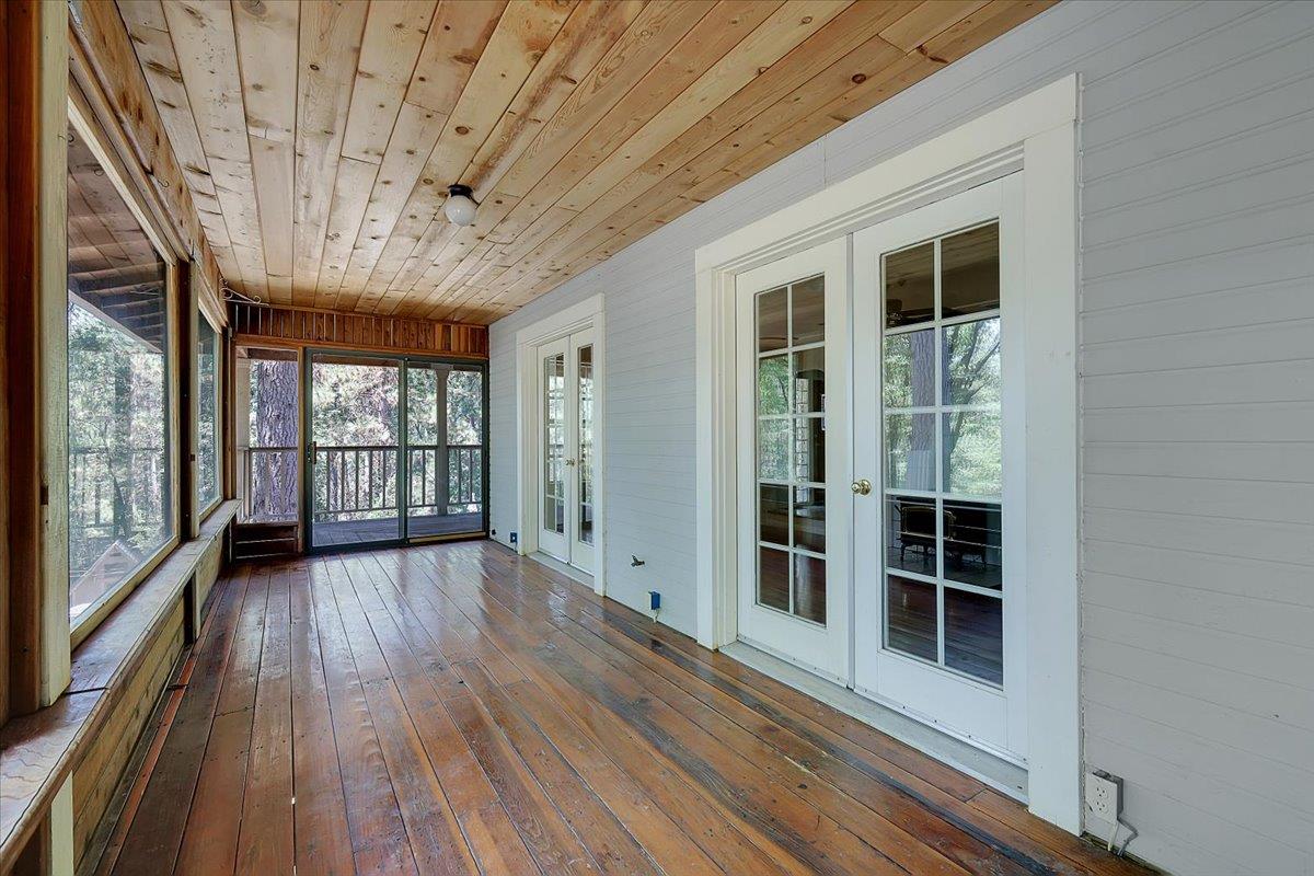 12986 South Mack Road Grass Valley, CA 95949 - Photo 37 of 81