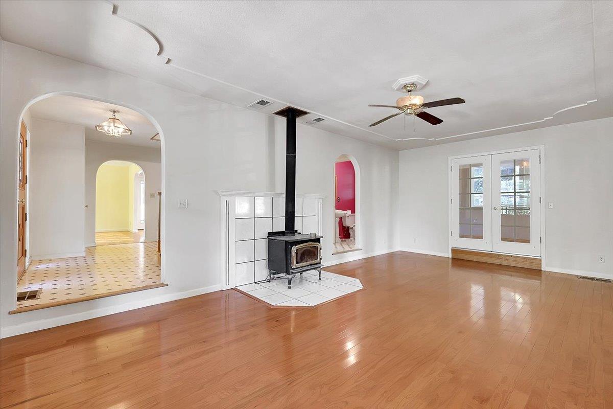 12986 South Mack Road Grass Valley, CA 95949 - Photo 7 of 81 Unaltered Living Room