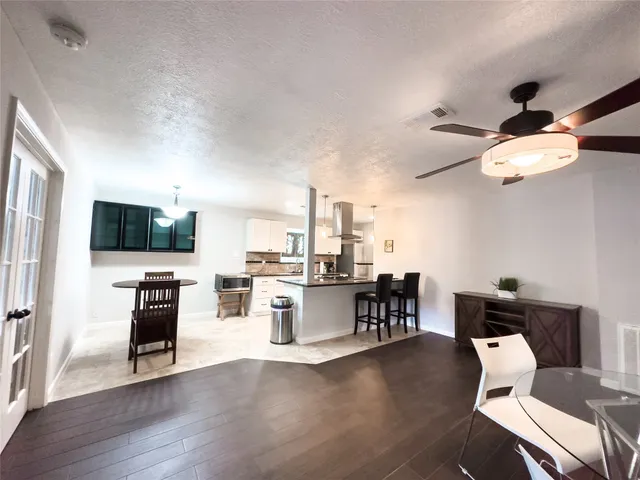 $3,000 | 307 Shirleen Drive, Pasadena, TX 77586