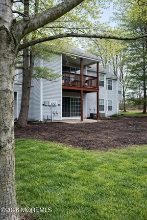 $3,200 | 401 Hampton Court, Unit 157, Manalapan, NJ 07726