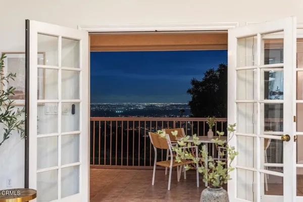 $2,990,000 | 3250 Mesaloa Lane, Pasadena, CA 91107