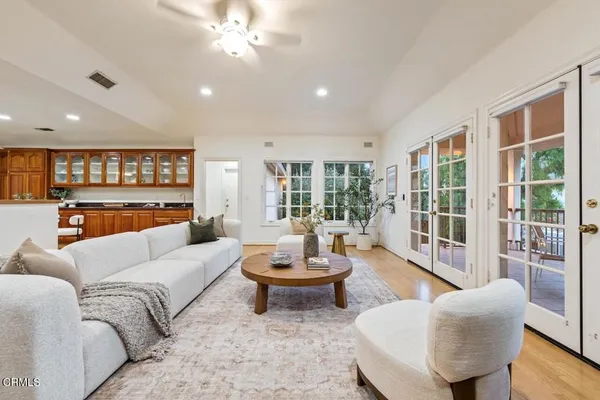 $2,990,000 | 3250 Mesaloa Lane, Pasadena, CA 91107