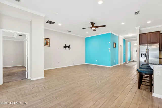 $575,000 | 138 South Hummingbird Place, Palm Coast, FL 32164