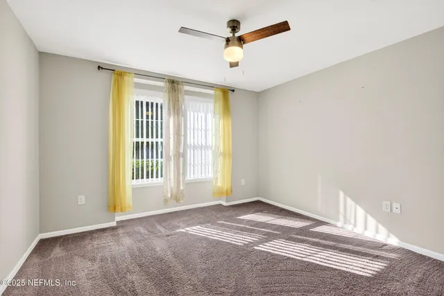 $575,000 | 138 South Hummingbird Place, Palm Coast, FL 32164