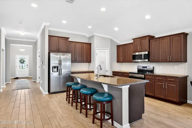 $575,000 | 138 South Hummingbird Place, Palm Coast, FL 32164