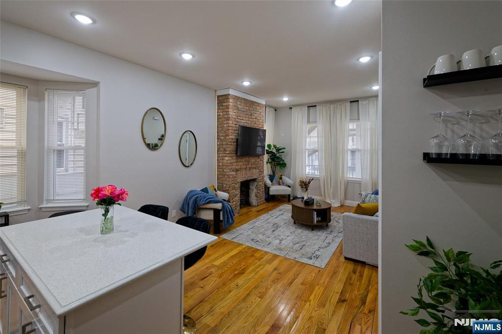 81 Grove Street Montclair, NJ 07042 - Photo 15 of 39
