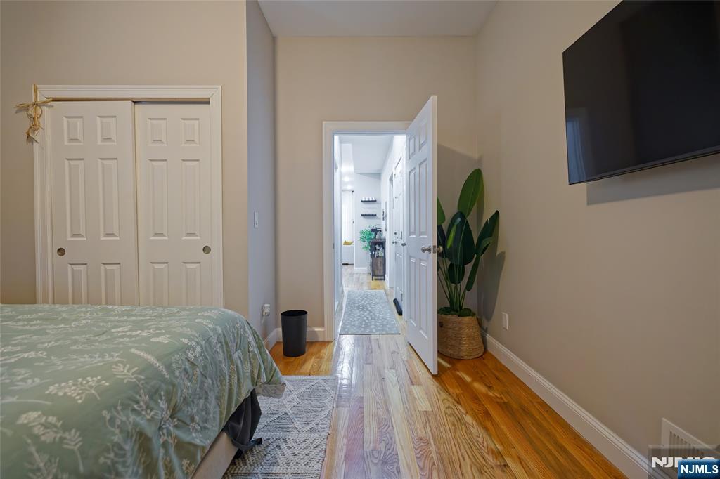 81 Grove Street Montclair, NJ 07042 - Photo 27 of 39
