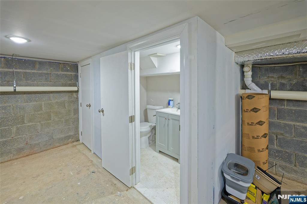 81 Grove Street Montclair, NJ 07042 - Photo 32 of 39