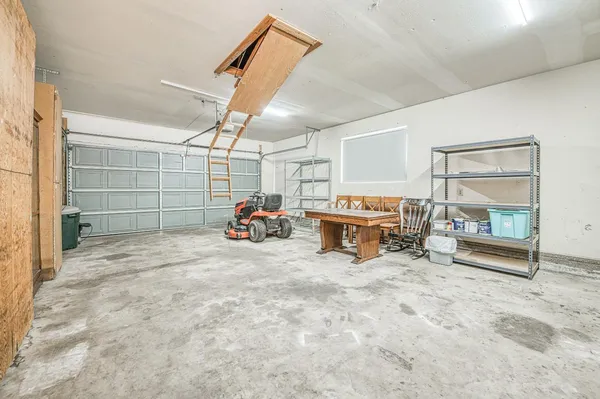 a view of a storage & utility room