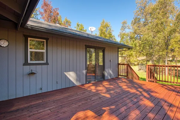 a view of a house with a small yard