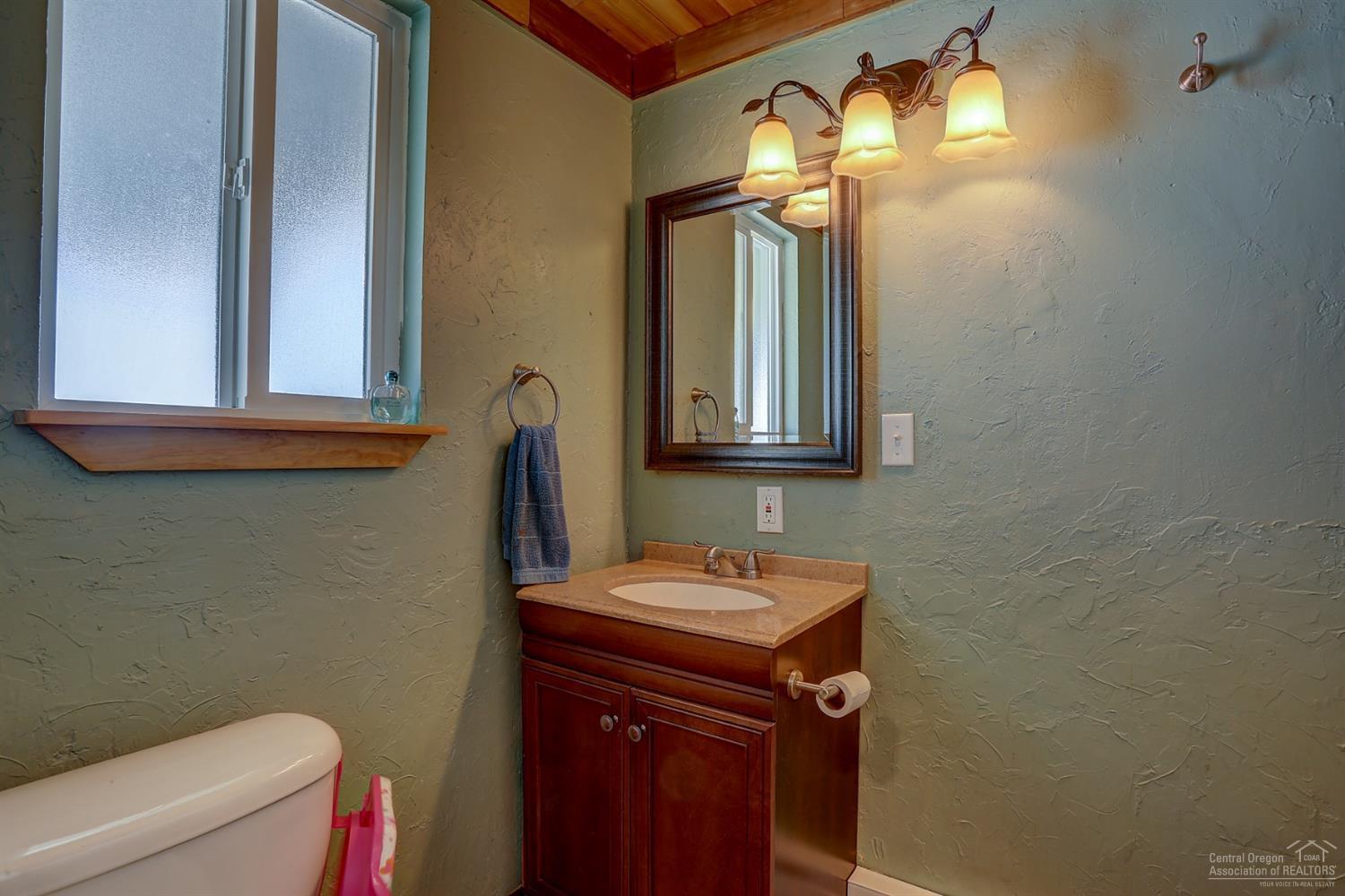 8220 Southwest Shad Road Terrebonne, OR 97760 - Photo 8 of 24 Additional Photo
