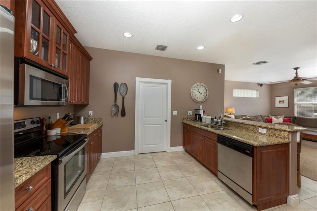 2961 Southwest Romano Road Port St. Lucie, FL 34953 - Photo 9 of 31 Gallery Image 9
