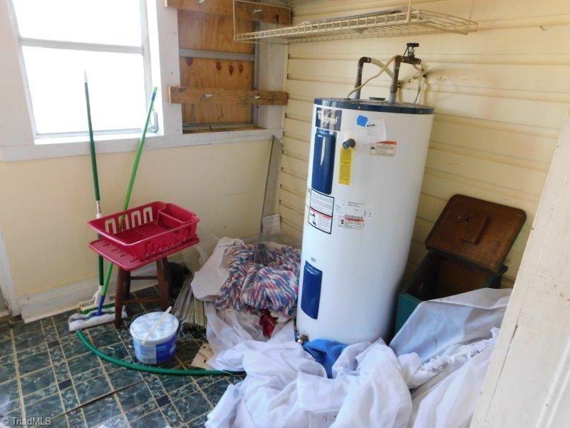 276 Fagge Road Stoneville, NC 27048 - Photo 20 of 34