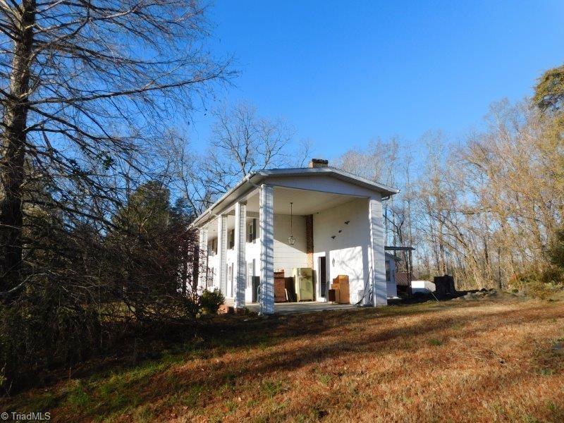 276 Fagge Road Stoneville, NC 27048 - Photo 2 of 34