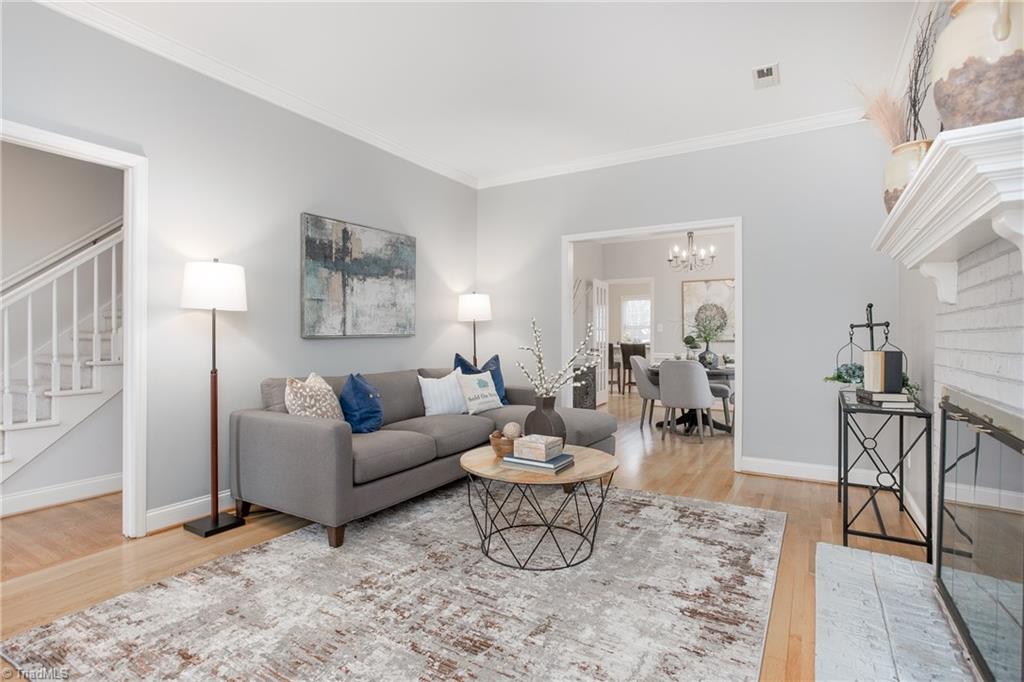 562 Lindley Road Greensboro, NC 27410 - Photo 7 of 36 Gallery Image 7