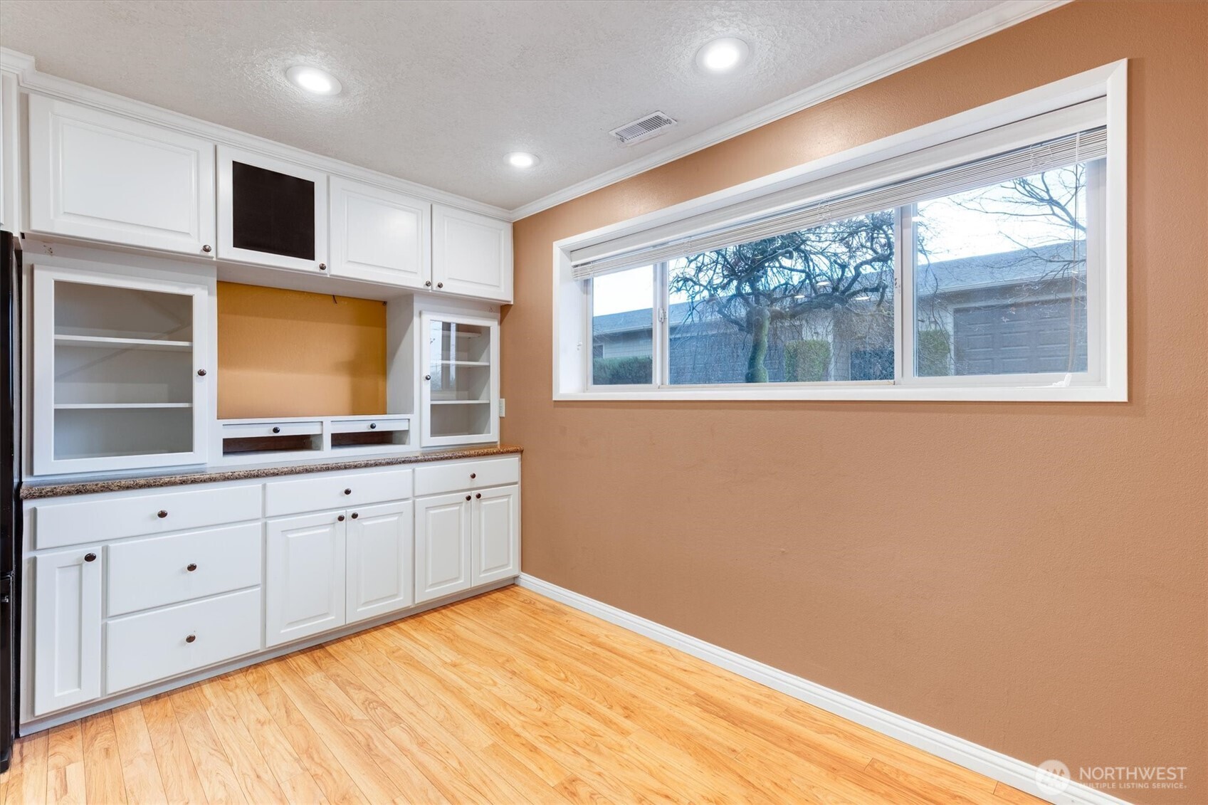 1310 River Road, Unit 9 Longview, WA 98632 - Photo 8 of 40