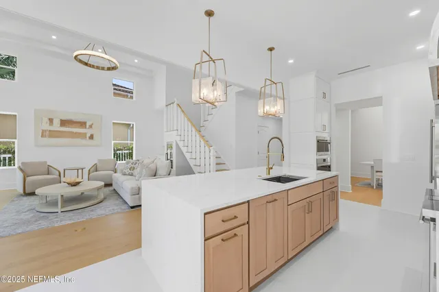 $2,250,000 | 104 Lost Beach Lane, Ponte Vedra Beach, FL 32082