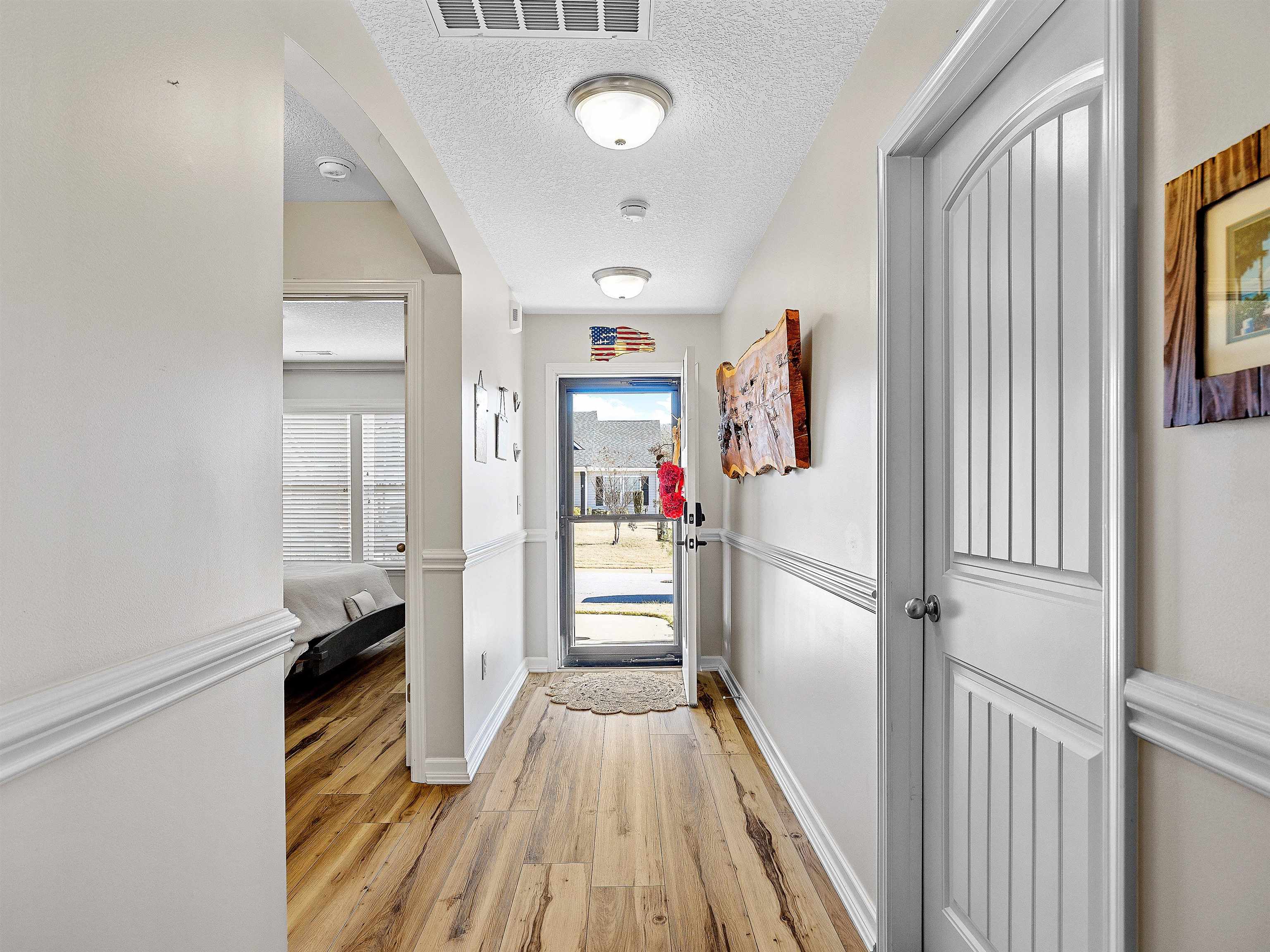 316 Meadowmoor Road Greer, SC 29651 - Photo 6 of 50 Gallery Image 6