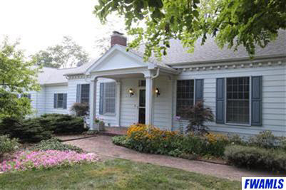 5018 West Hamilton Road South Fort Wayne, IN 46814 - Photo 3 of 25