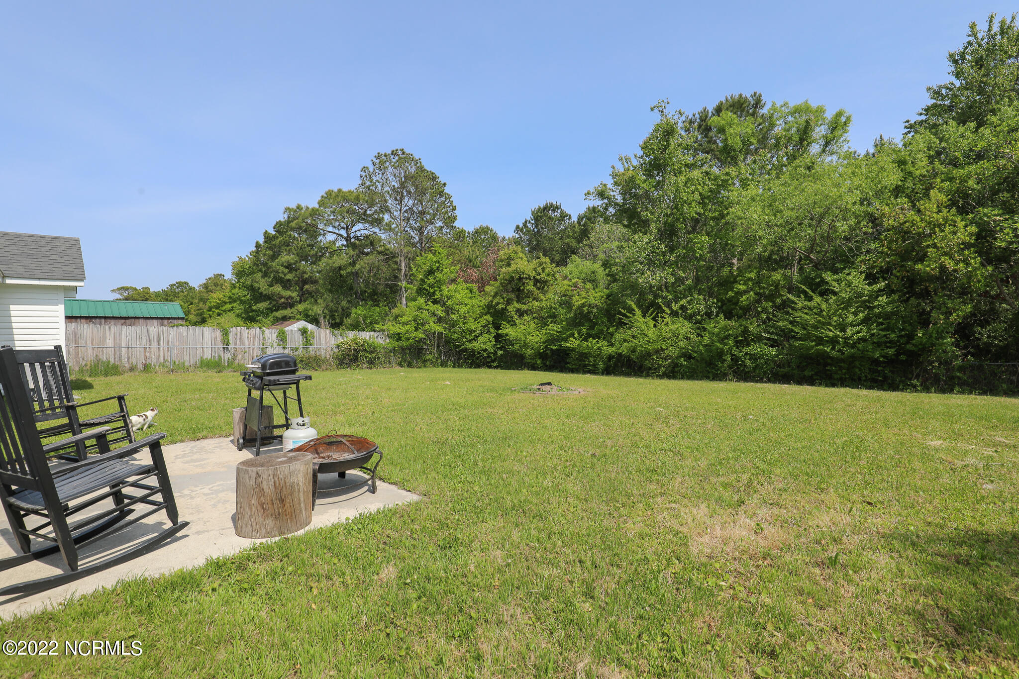 136 Parnell Road Hubert, NC 28539 - Photo 27 of 32 CHristi- 136 Parnell-09