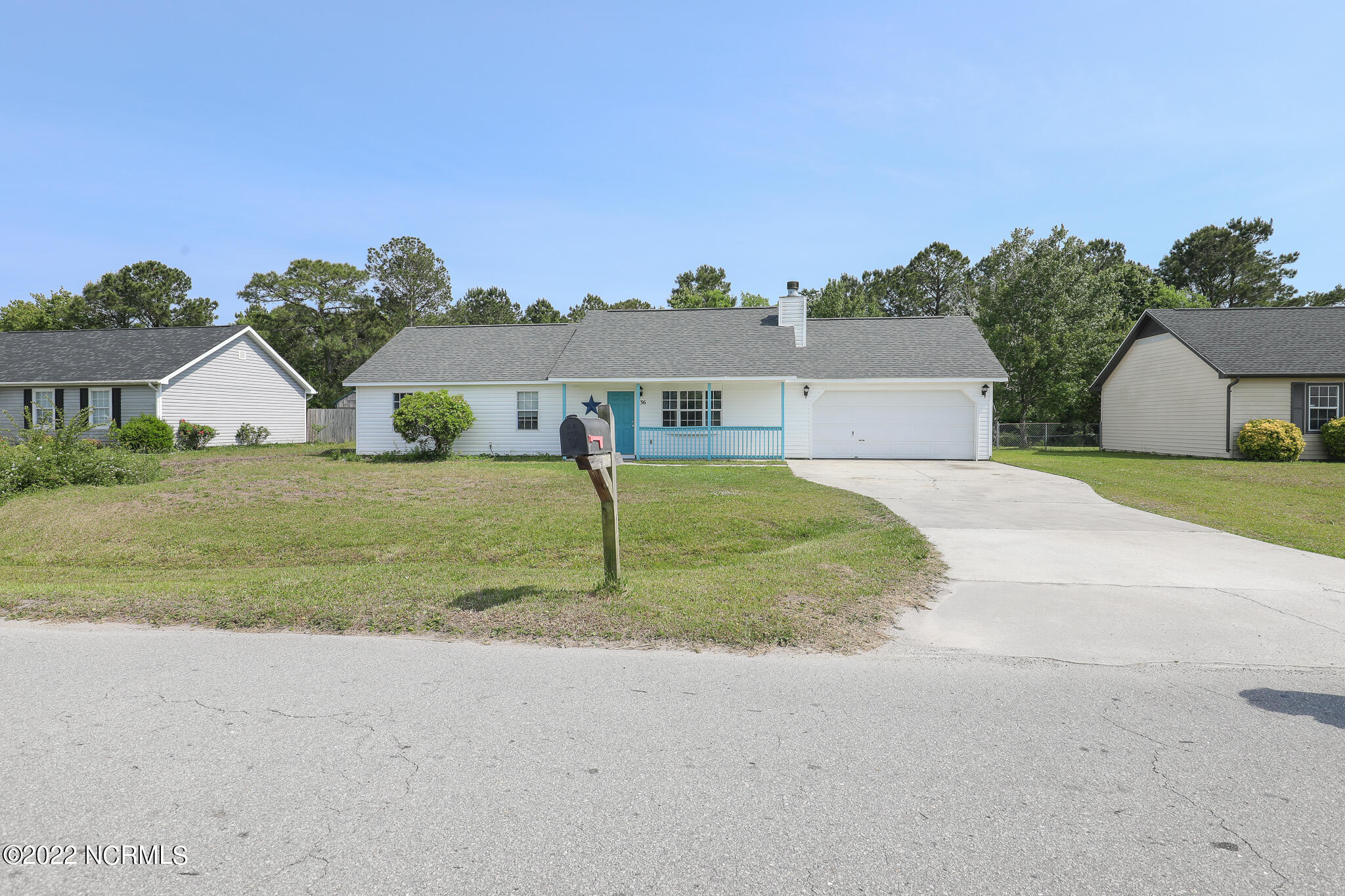 136 Parnell Road Hubert, NC 28539 - Photo 29 of 32 CHristi- 136 Parnell-03