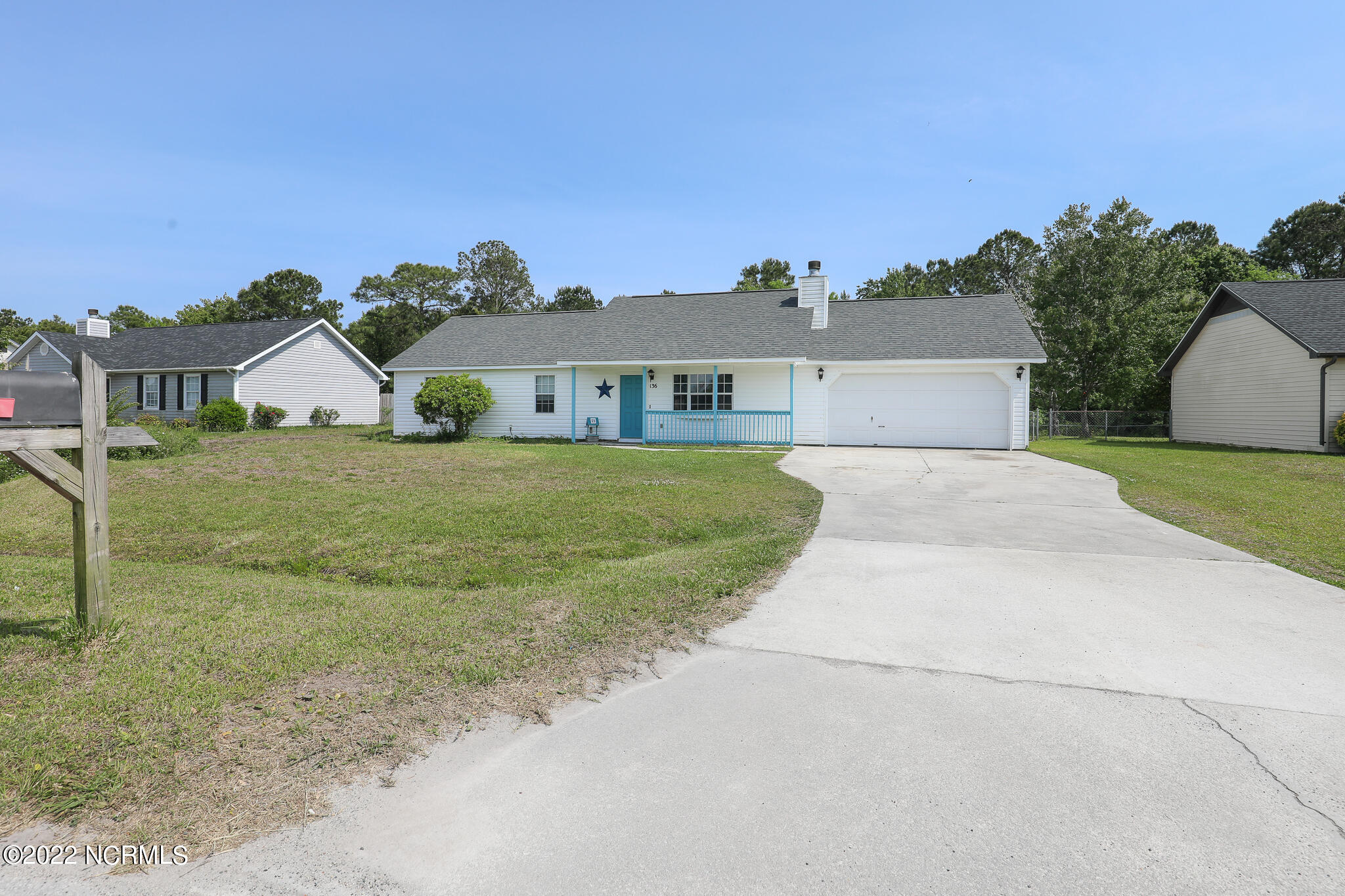 136 Parnell Road Hubert, NC 28539 - Photo 32 of 32 CHristi- 136 Parnell-02