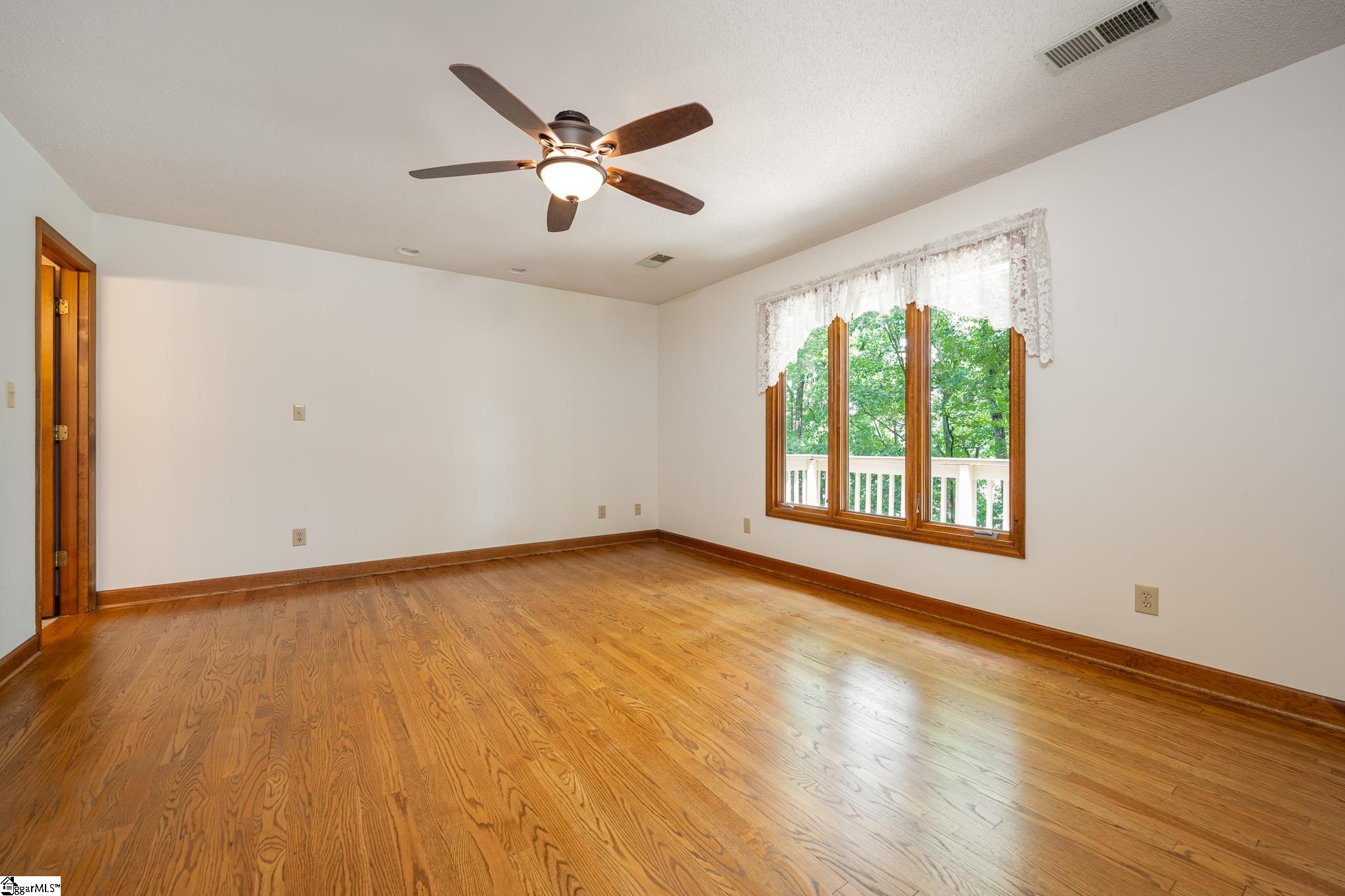 712 Lakewinds Boulevard Inman, SC 29349 - Photo 12 of 36