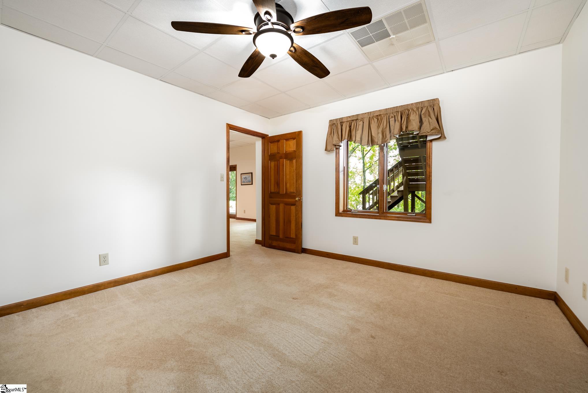 712 Lakewinds Boulevard Inman, SC 29349 - Photo 21 of 36