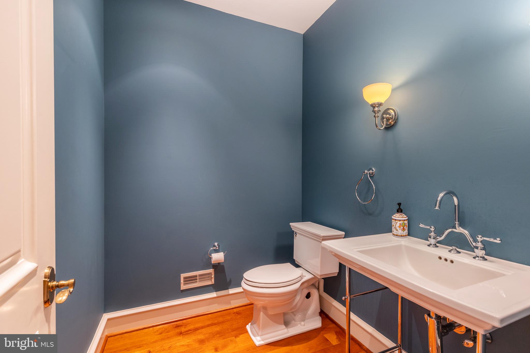 6223 West Valley Green Road Flourtown, PA 19031 - Photo 10 of 35 Gallery Image 10