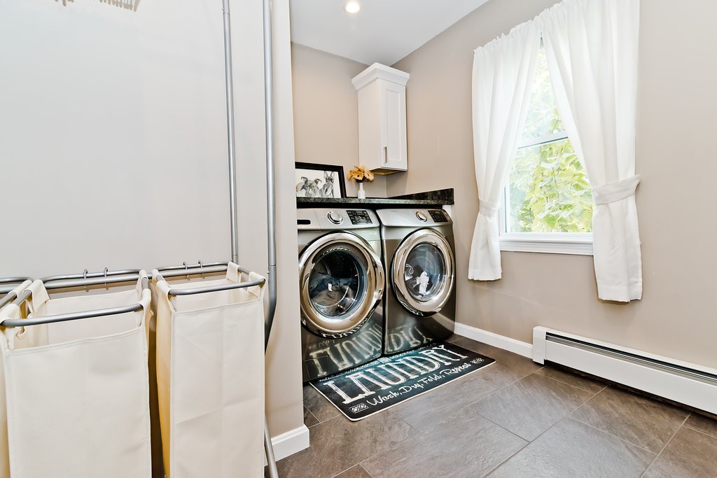 284 Whalom Road Lunenburg, MA 01462 - Photo 10 of 19