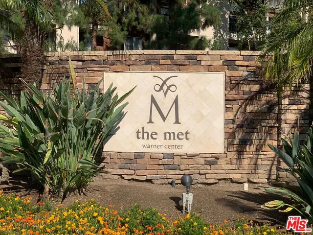 a view of a sign board