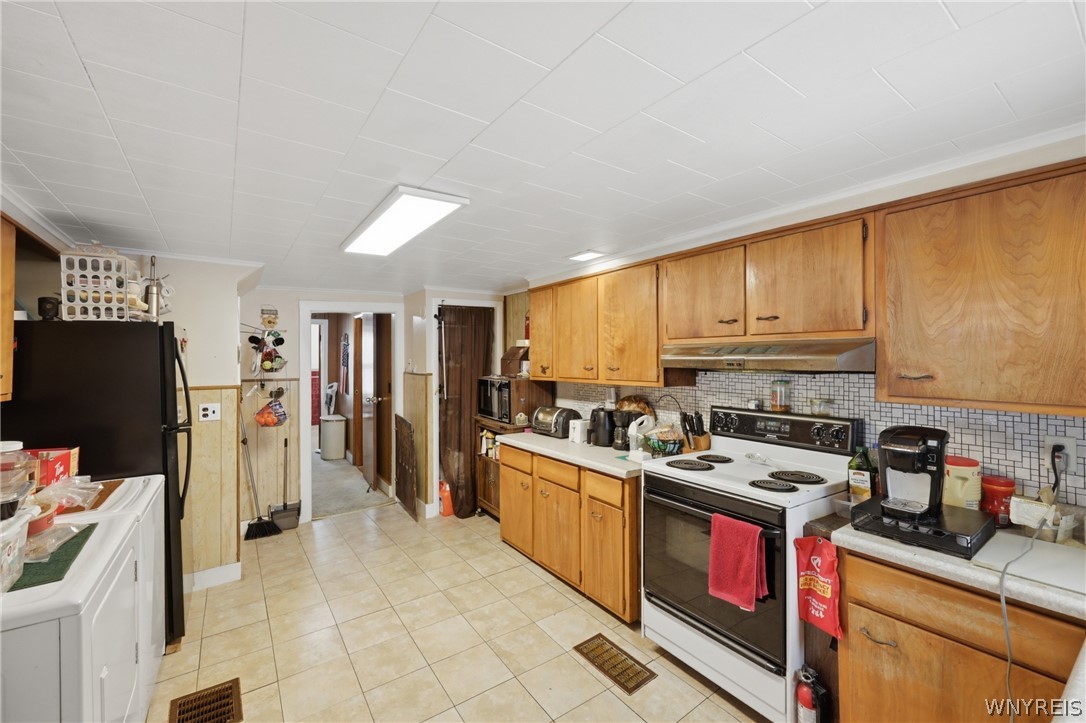 7127 Kinne Road Lockport Town, NY 14094 - Photo 11 of 26