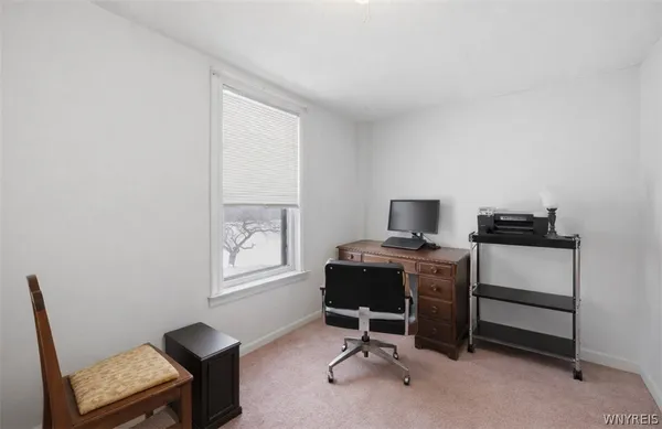 $899,000 | 7127 Kinne Road, Lockport Town, NY 14094