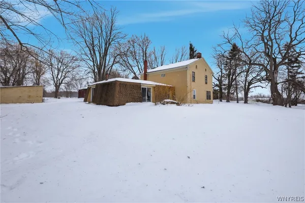 $899,000 | 7127 Kinne Road, Lockport Town, NY 14094