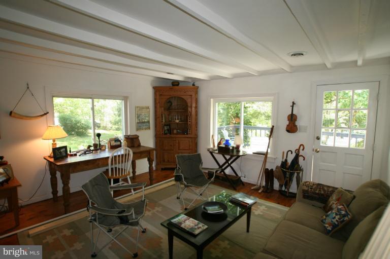 3952 Fiery Run Road Linden, VA 22642 - Photo 14 of 18 Family Room