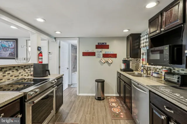 $408,000 | 1707 Peach Street, Upper Chichester, PA 19061