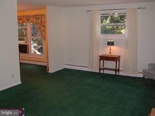 28 Woodview Road Malvern, PA 19355 - Photo 3 of 6 Gallery Image 3