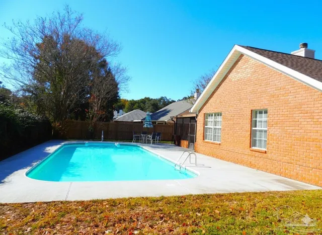 $425,000 | 4032 Leesway Circle, Pensacola, FL 32504