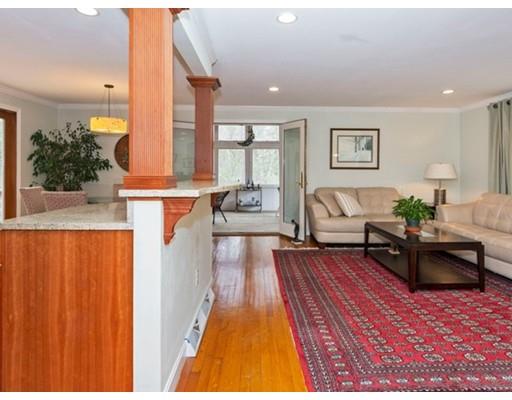 12 Meadowview Road Georgetown, MA 01833 - Photo 5 of 20 Gallery Image 5