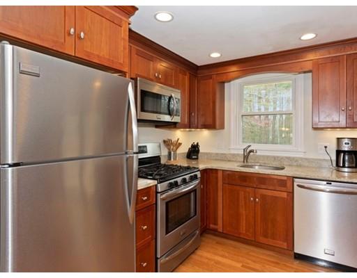 12 Meadowview Road Georgetown, MA 01833 - Photo 6 of 20 Gallery Image 6