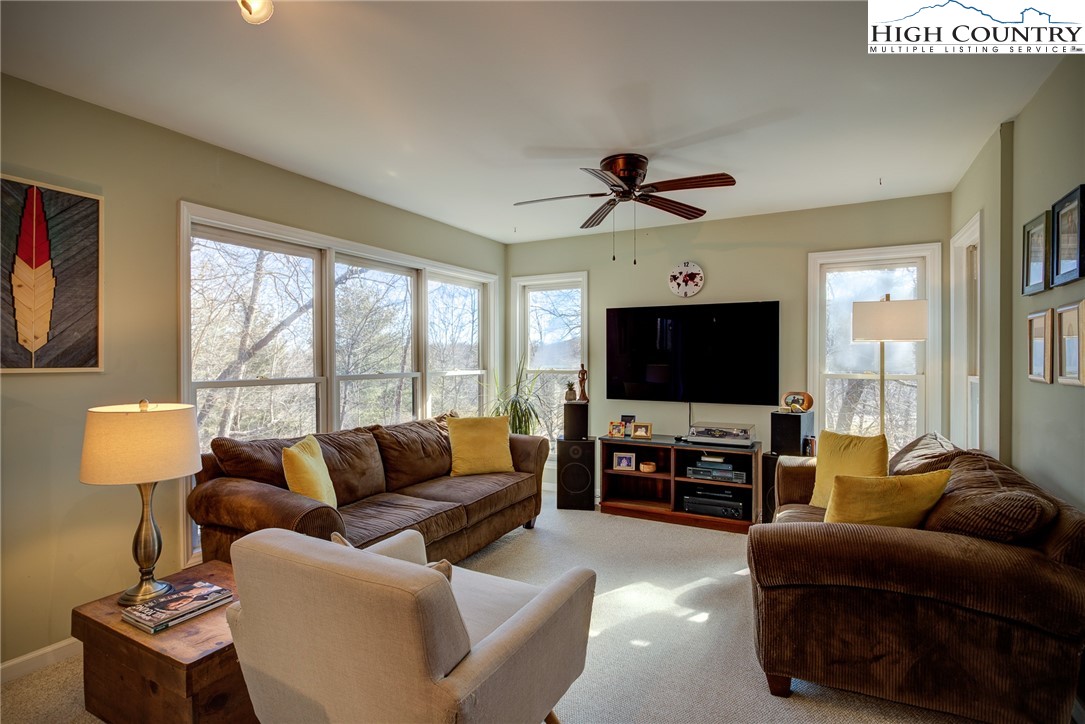 396 Kilarney Way Boone, NC 28607 - Photo 9 of 42 Gallery Image 9