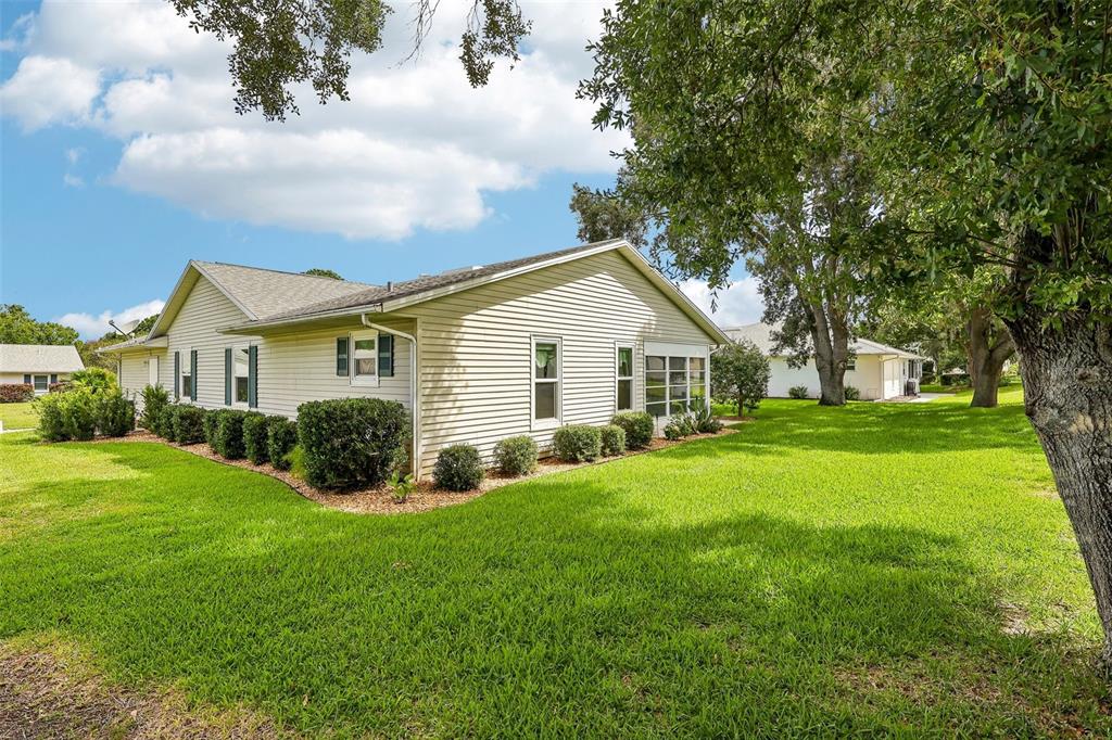 27131 Racquet Circle Leesburg, FL 34748 - Photo 25 of 26