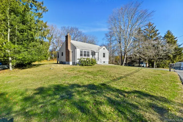 $695,000 | 12 Brundage Street, Armonk, NY 10504