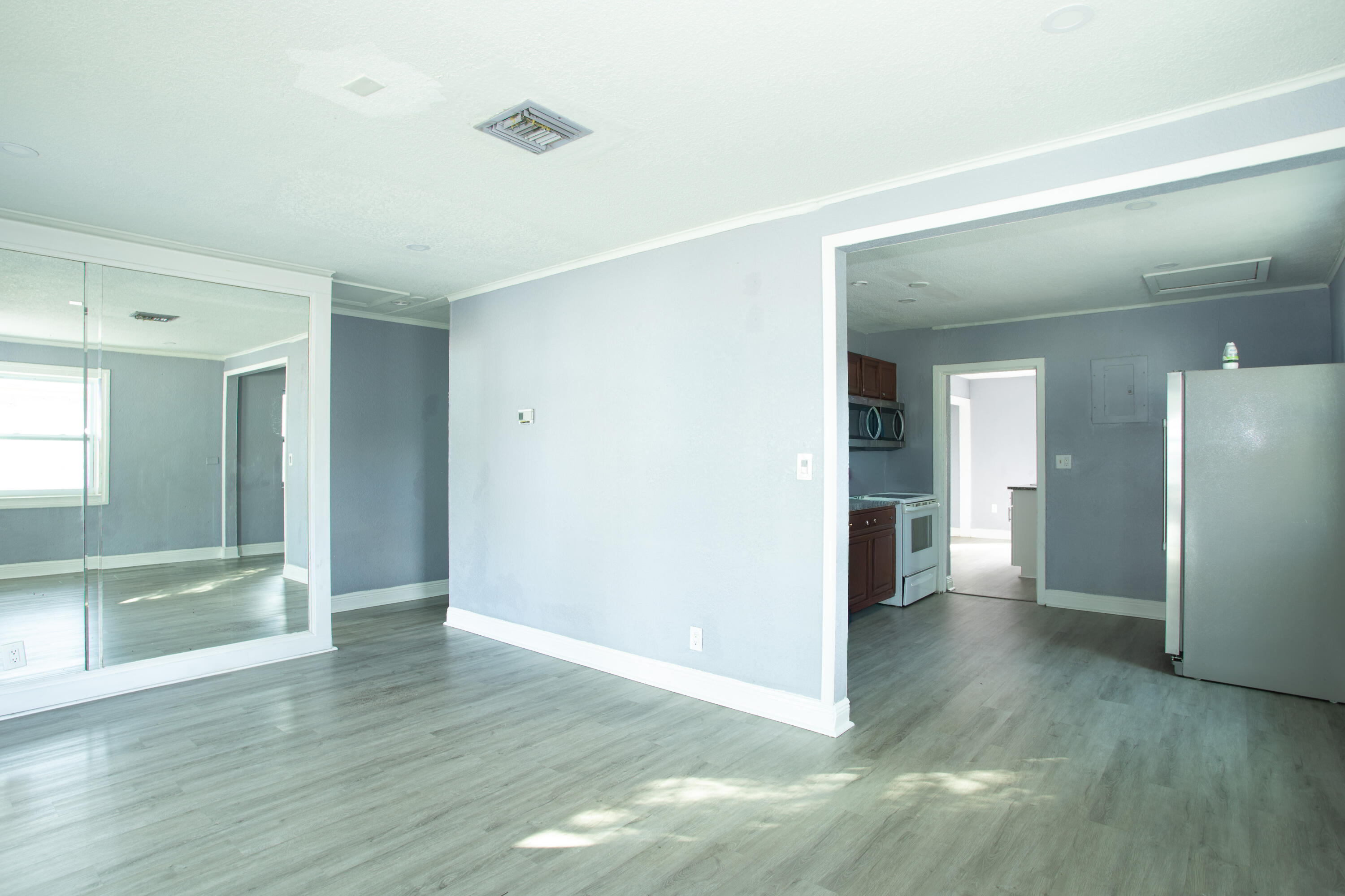 849 West 2nd Street, Unit A Riviera Beach, FL 33404 - Photo 3 of 20 Living Room