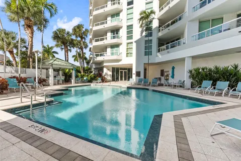 $795,000 | 401 Southwest 4th Avenue, Unit 1706, Fort Lauderdale, FL 33315