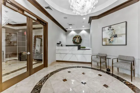 $795,000 | 401 Southwest 4th Avenue, Unit 1706, Fort Lauderdale, FL 33315